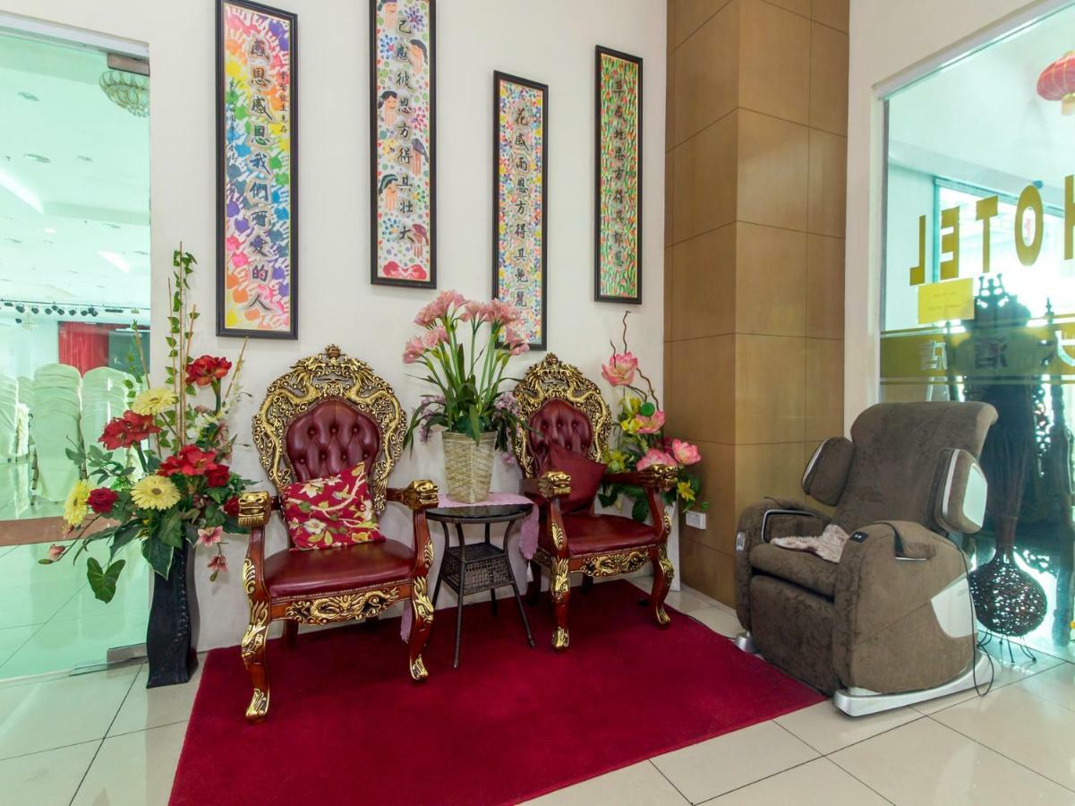 Oyo 776 Fame Hotel Seremban Zewnętrze zdjęcie