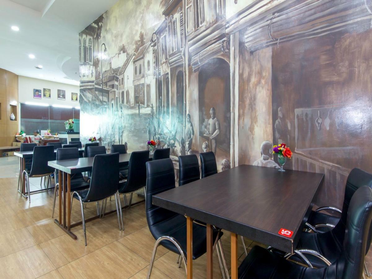 Oyo 776 Fame Hotel Seremban Zewnętrze zdjęcie