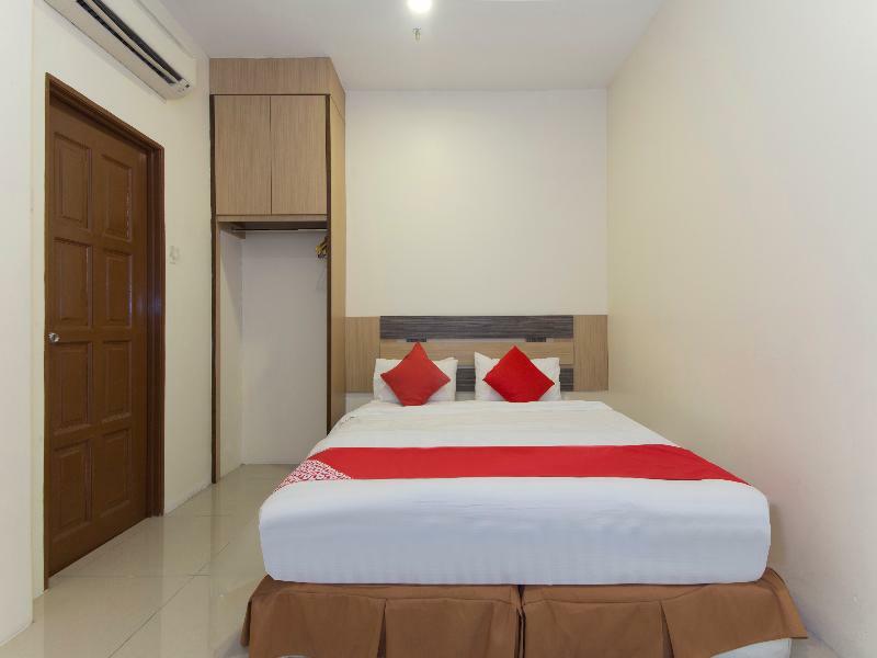 Oyo 776 Fame Hotel Seremban Zewnętrze zdjęcie
